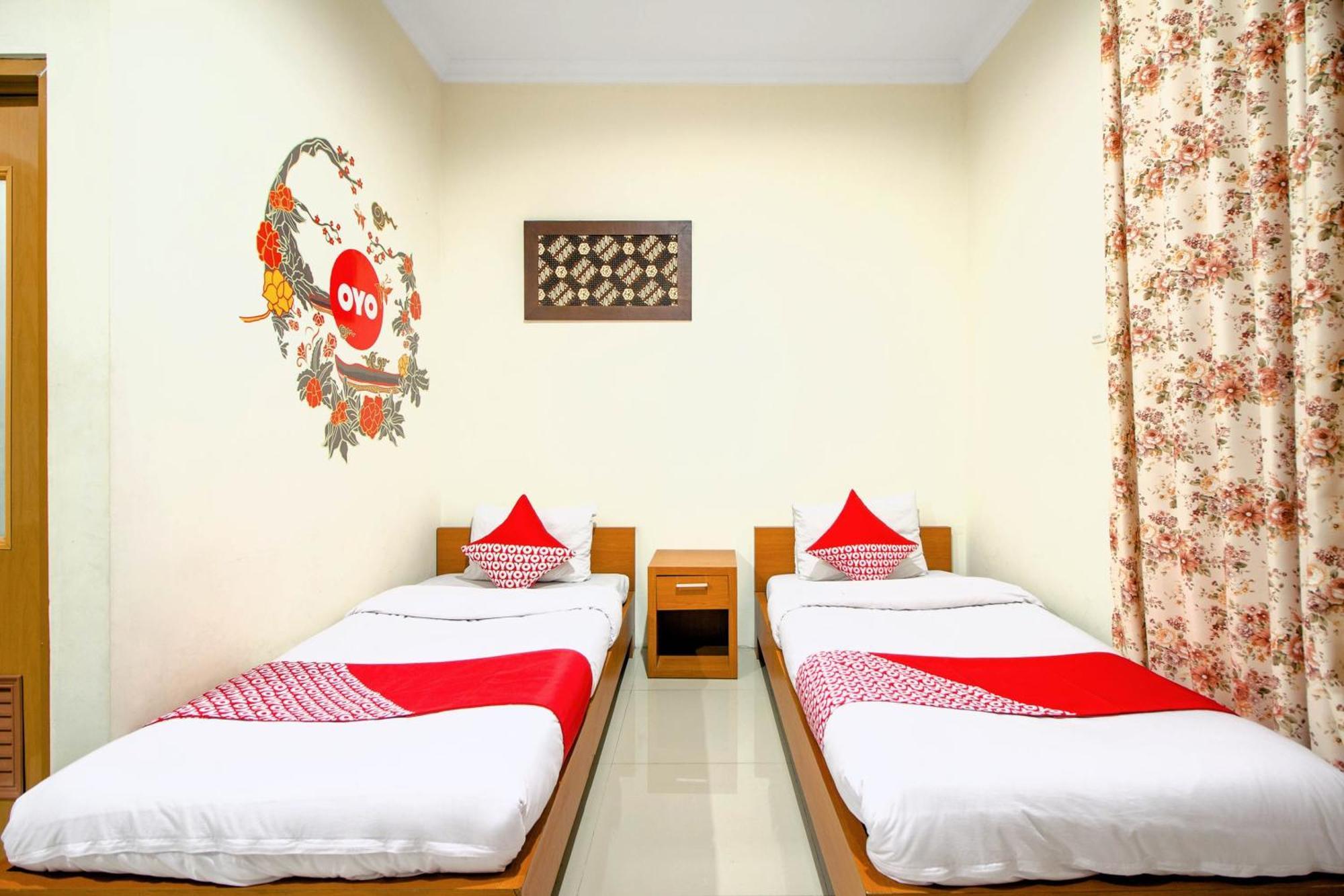 Super Oyo 250 De'Gadri Ndalem Hotel Jarakan Luaran gambar
